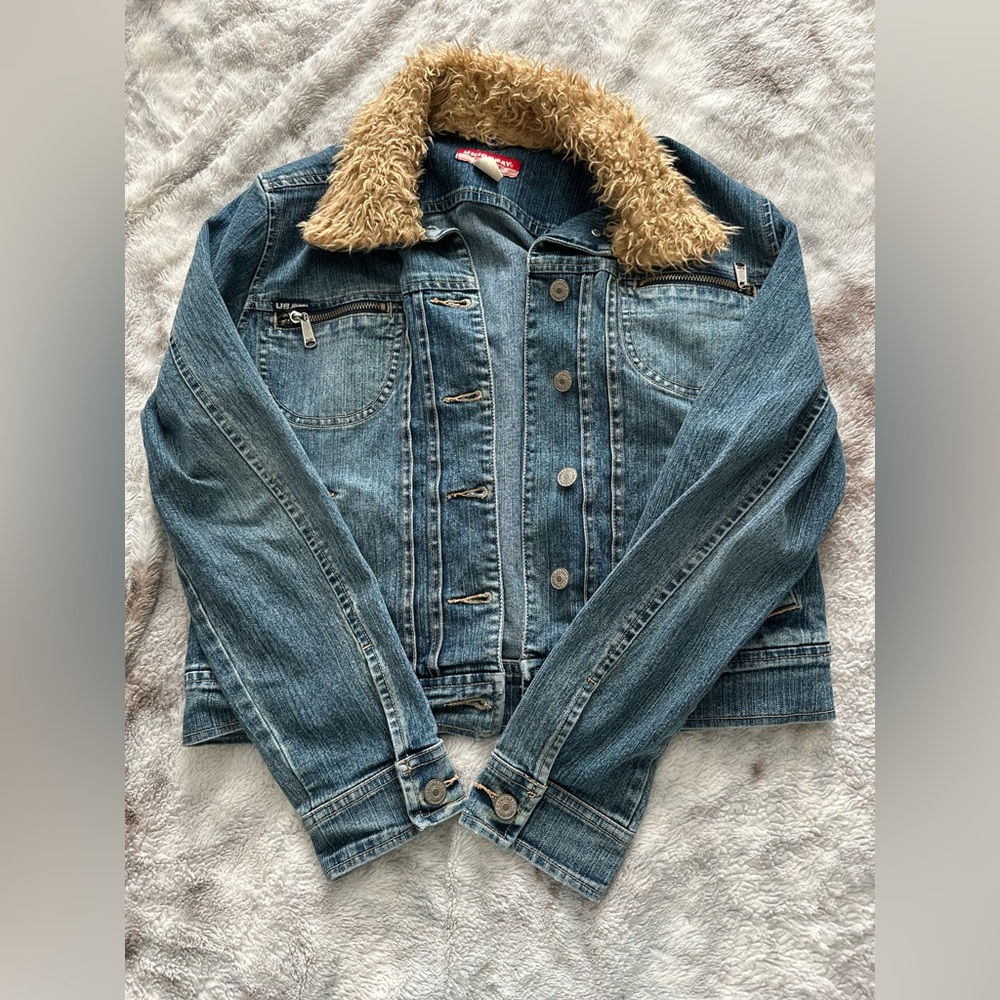 UNIONBAY Blue and Tan Jean Jacket with Sherpa Collar